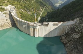 The “Limberg Dam” in Kaprun is being raised by nine meters with the support of Doka solutions.