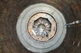 In this case of a sanitary trunk sewer shaft, the use of DokaXact reduced the pouring time by 5 hours.