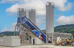 The EUROMIX 1600 NOVA (80 m³/h) has also been optimised for operating comfort and maintenance accessibility.