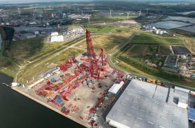World’s strongest land-based crane passes test program