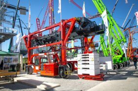 Straddle Carrier at the Combilift Stand