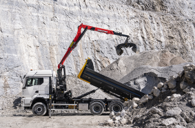 The first prototype from the GENERATION 3 Urban Range of recycling cranes combined with an advanced hookloader.