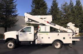 Terex offers SmartPTO on a variety of its Utilities products, which eliminates noise and carbon emissions, lowers operating costs, and extends the life of utility equipment by reducing engine operating hours.
