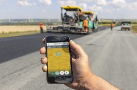 Monitor paving temperatures by smartphone: users of WITOS Paving Docu and WITOS Paving Plus who also use the RoadScan temperature measuring system can now use the Jobsite Temp app to track all the relevant temperature data in real time.