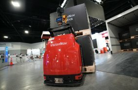 VisionNav truck loading and unloading solution