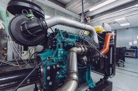 Volvo Penta & CMB.TECH partner on dual-fuel hydrogen engines