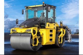 BW 154 and BW 174 pivot-steered tandem rollers: Bomag's new model family sets new  standards in terms of performance, overview and ease of operation.