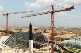 Two WOLFF cranes are building a new religious landmark in Riyadh External