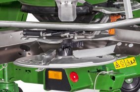 Corrosion protection is consistently the main objective. The components of the spreading unit and hydraulic fittings are made from high-quality stainless steel.