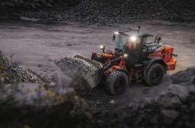 Hitachi ZW180-7