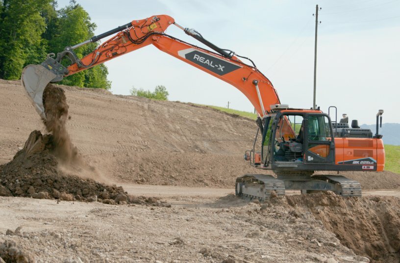 Develon Reaches New Milestone in Autonomous Earthmoving<br>IMAGE SOURCE: DEVELON