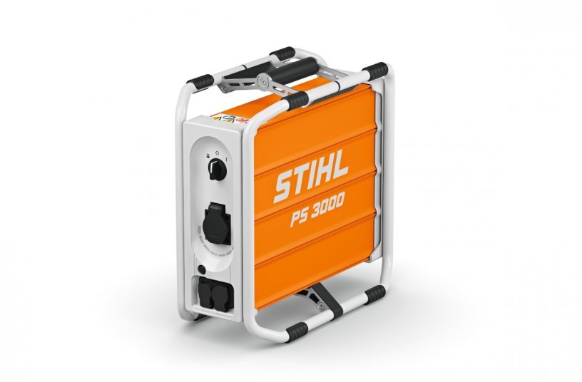 The exhaust-free and noiseless STIHL PS 3000 is the most powerful mobile energy storage unit of its weight class. Furthermore, the dust and splash-proof (IP54) power station can be used in the rain.<br>IMAGE SOURCE: STIHL