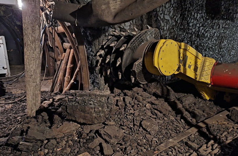 Technologische Entwicklungen ermöglichten schnelleres und effizienteres Arbeiten. In den frühen Tagen des Bergbaus kamen die Bergleute pro Schicht um etwa 2 Meter voran.<br>BILDQUELLE: LECTURA GmbH