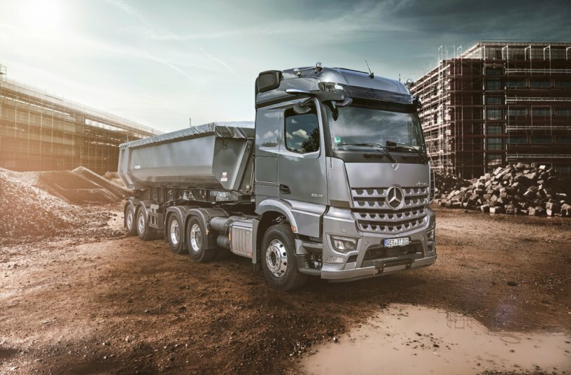 Mercedes-Benz Trucks auf der bauma 2025: Nachhaltige Fahrzeug-, Service- und Mobilitätslösungen für den Bauverkehr<br>BILDQUELLE: Daimler Truck AG