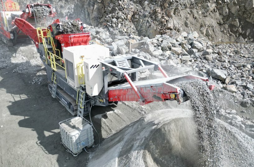 Sandvik QH443E<br>IMAGE SOURCE: Sandvik Rock Processing Solutions