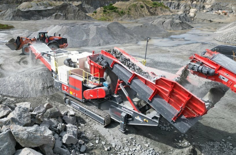 Sandvik QH443E<br>IMAGE SOURCE: Sandvik Rock Processing Solutions