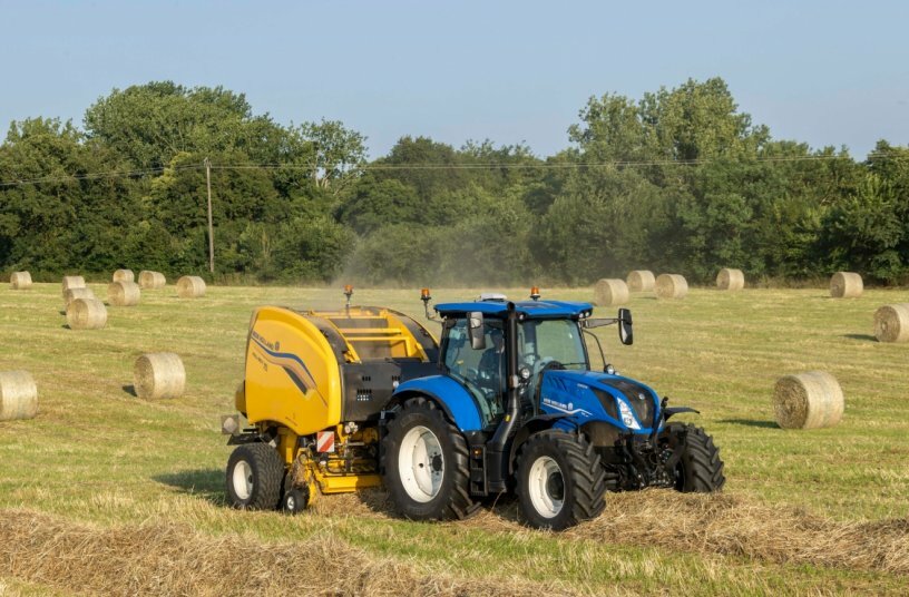 New Holland Roll-Belt 180 PLUS<br>IMAGE SOURCE: New Holland Agriculture