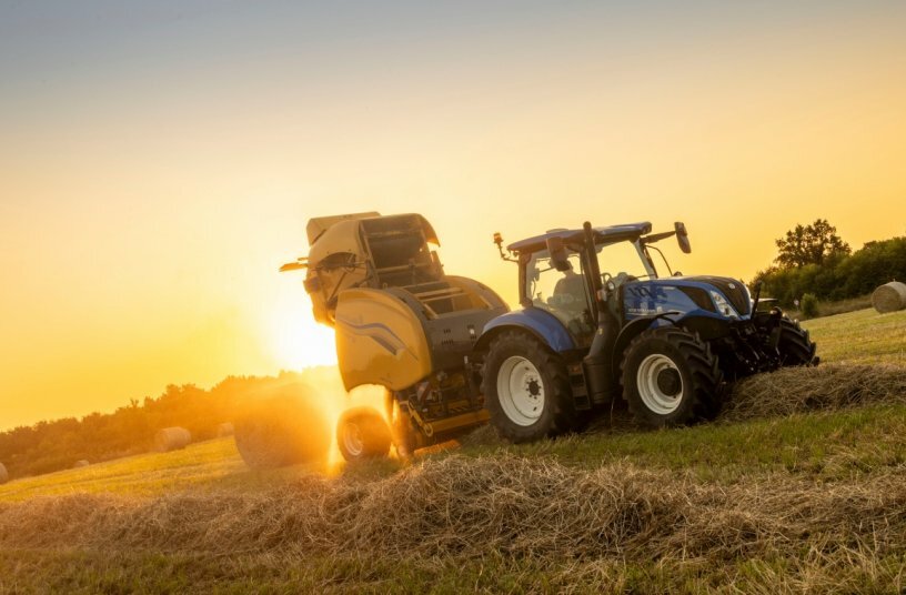 New Holland Roll-Belt 180 PLUS<br>IMAGE SOURCE: New Holland Agriculture
