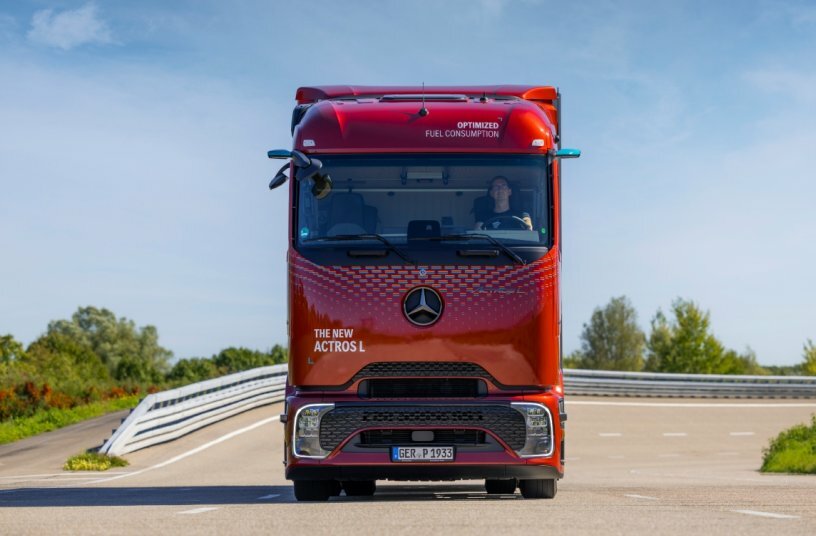 Mercedes-Benz Actros L<br>IMAGE SOURCE: Daimler Truck AG