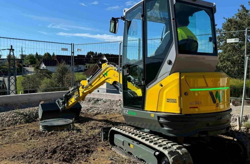 Neu auf der Bauma 2025: Der Minibagger EZ26e.<br>BILDQUELLE: Wacker Neuson SE