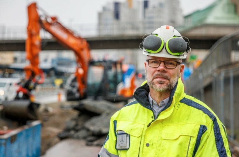 Hitachi Construction Machinery helps to build a better Stockholm<br>IMAGE SOURCE: Hitachi Construction Machinery (Europe) NV