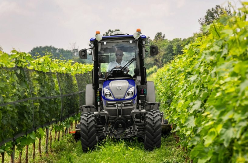 New Holland T4F.120F Auto Command<br>IMAGE SOURCE: New Holland Agriculture