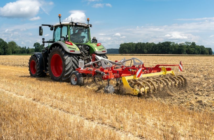 The new SYNKRO is packed with updates and new features<br>IMAGE SOURCE: PÖTTINGER Landtechnik GmbH