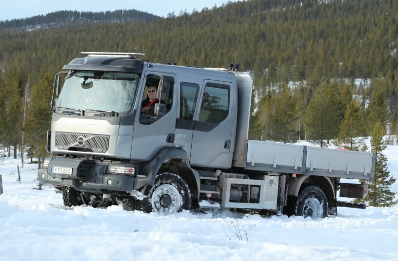 Volvo FL 4x4<br>IMAGE SOURCE: Volvo Trucks