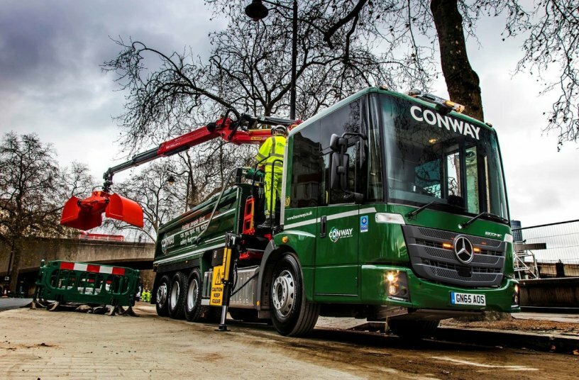 Mercedes-Benz Trucks auf der bauma 2025: Nachhaltige Fahrzeug-, Service- und Mobilitätslösungen für den Bauverkehr<br>BILDQUELLE: Daimler Truck AG