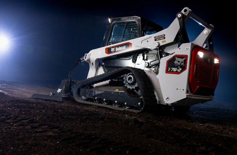 Bobcat T76 R-Series Compact Track Load<br>IMAGE SOURCE: Bobcat