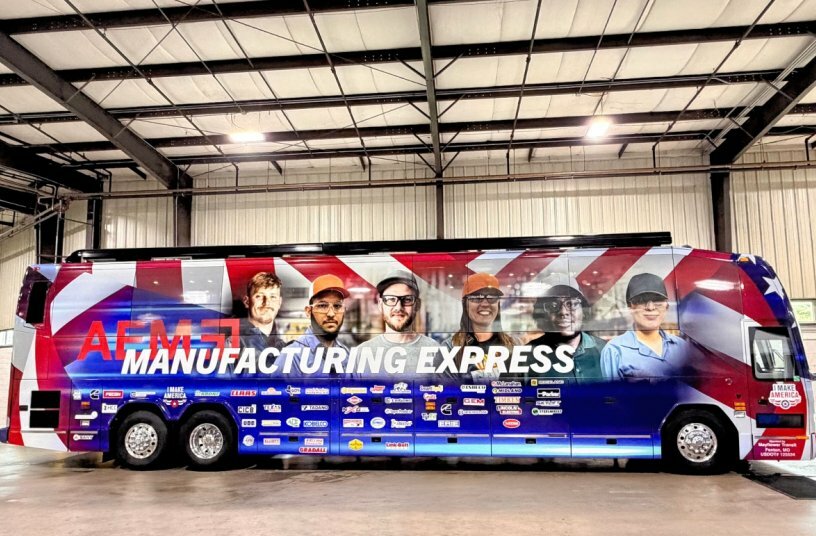 AEM Manufacturing Express bus at Steelwrist Inc<br>IMAGE SOURCE: Steelwrist AB