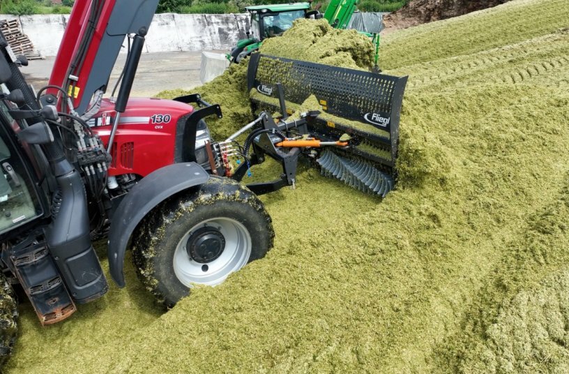 Futterverdichtung – Fliegl präsentiert das Rotorschild<br>BILDQUELLE: Fliegl Agro-Center GmbH
