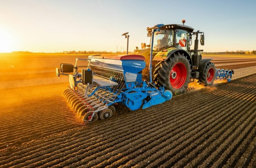 Entwickelt wurde die mechanische Drillmaschine Saphir XMR für Betriebe, die auch unter engen Zeitfenstern zuverlässig, exakt und mit hoher Schlagkraft aussäen möchten.<br>BILDQUELLE: LEMKEN GmbH & Co. KG