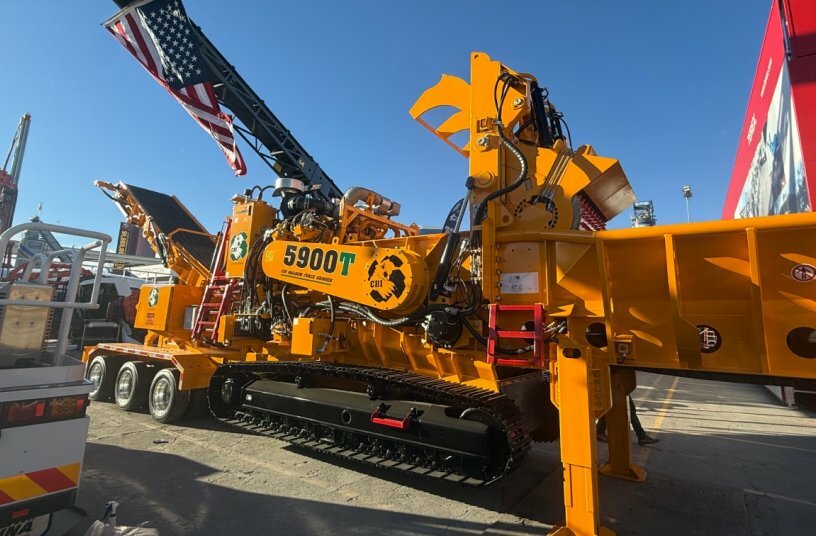 CBI 5900T Horizontal Grinder<br>IMAGE SOURCE: Terex Materials Processing
