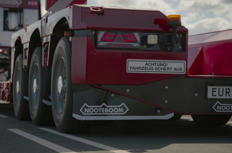EURO-PX3: Light in every way<br>IMAGE SOURCE: Nooteboom Trailers B.V.