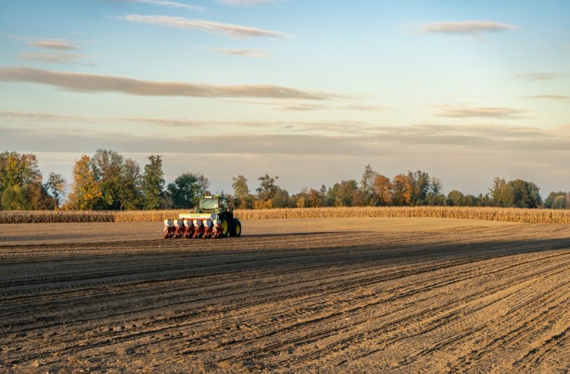 PURO: Pure Präzision in jeder Reihe<br>BILDQUELLE: PÖTTINGER Landtechnik GmbH