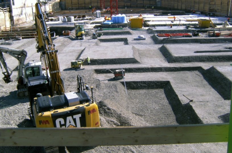 Construction sites in the summer<br>IMAGE SOURCE: Tsurumi (Europe) GmbH