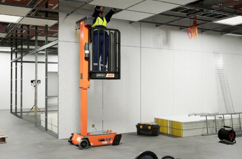 JLG® Power Towers Encourages Awareness of Work at Height Option During No Falls Week<br>IMAGE SOURCE: JLG