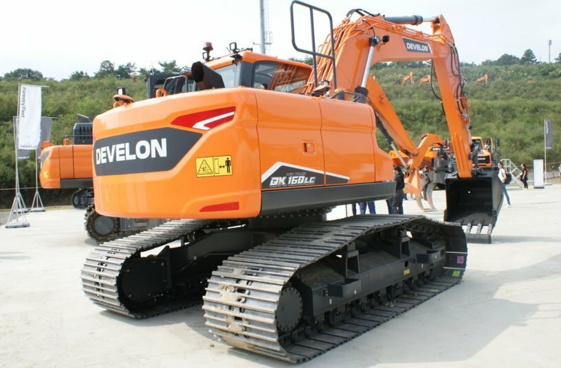 Develon DX160HT-7K<br>IMAGE SOURCE: Develon