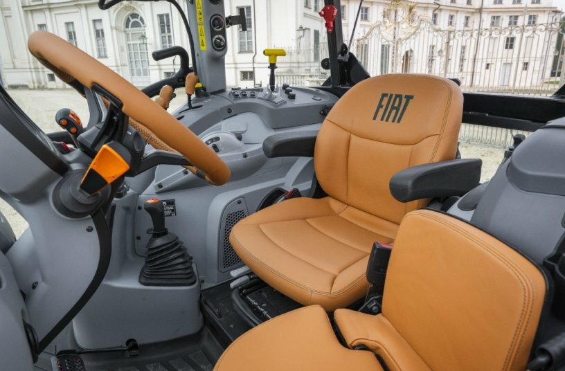 Il Trattore Concept Tractor<br>IMAGE SOURCE: New Holland Agriculture