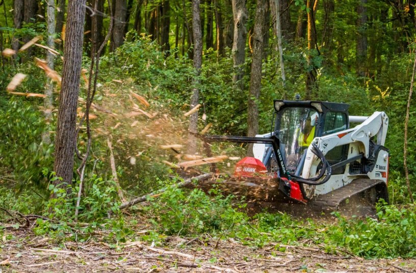 Specifically designed for high-flow skid steers and compact track loaders, Fecon’s new Disc Hawk disc mulcher attachment increases productivity where speed and acreage are more important than material size, making it ideal for fire fuel prevention and agriculture or farm site preparation.<br>IMAGE SOURCE: Fecon LLC