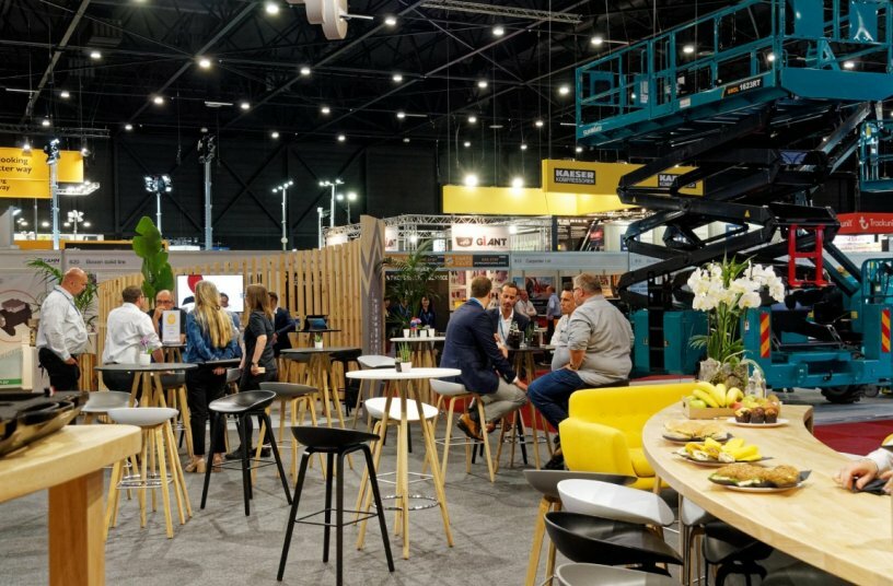 Exhibitor presentations at IRE & APEX<br>IMAGE SOURCE: APEX Show