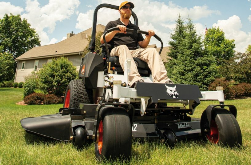 ZT3500 mower<br>IMAGE SOURCE: DOOSAN BOBCAT EMEA