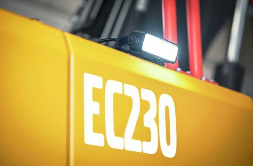 Updated Volvo EC230 Electric boasts full day operation<br>IMAGE SOURCE: Volvo Construction Equipment