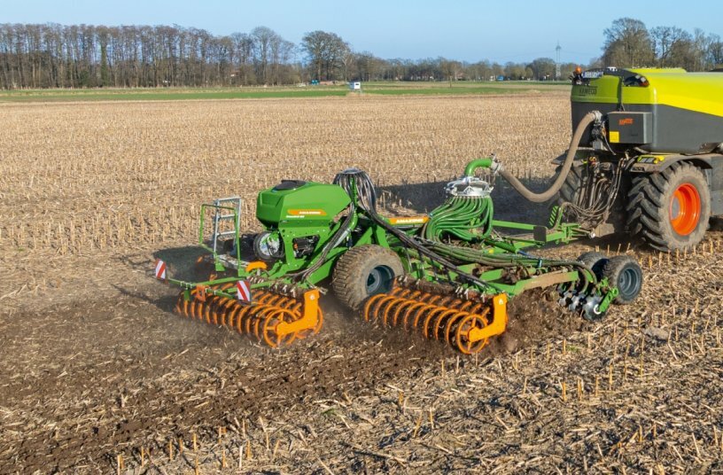 Catros+ 8003-2TX with GreenDrill 501 mounted seed drill<br>IMAGE SOURCE: AMAZONEN-WERKE H. DREYER SE & Co. KG