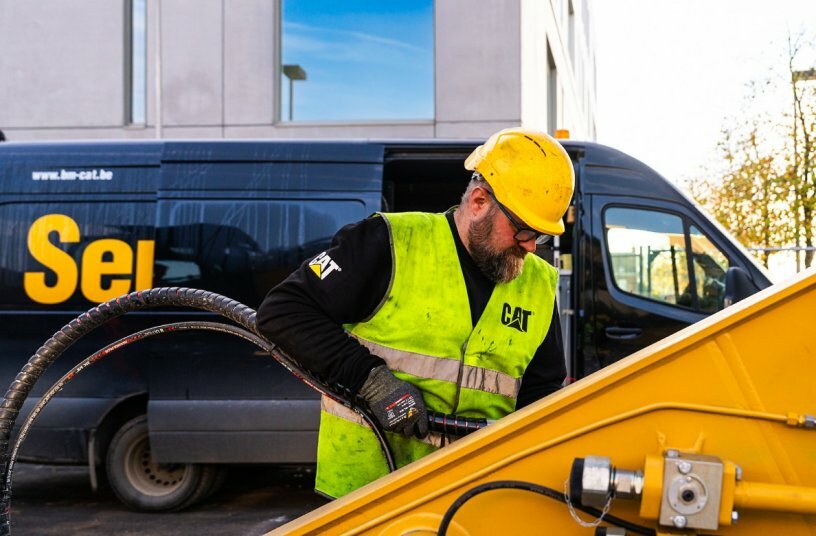 Cat® Next Generation Excavators share common parts, exceptional customer service, and superior support, giving you more uptime.<br>IMAGE SOURCE: Caterpillar