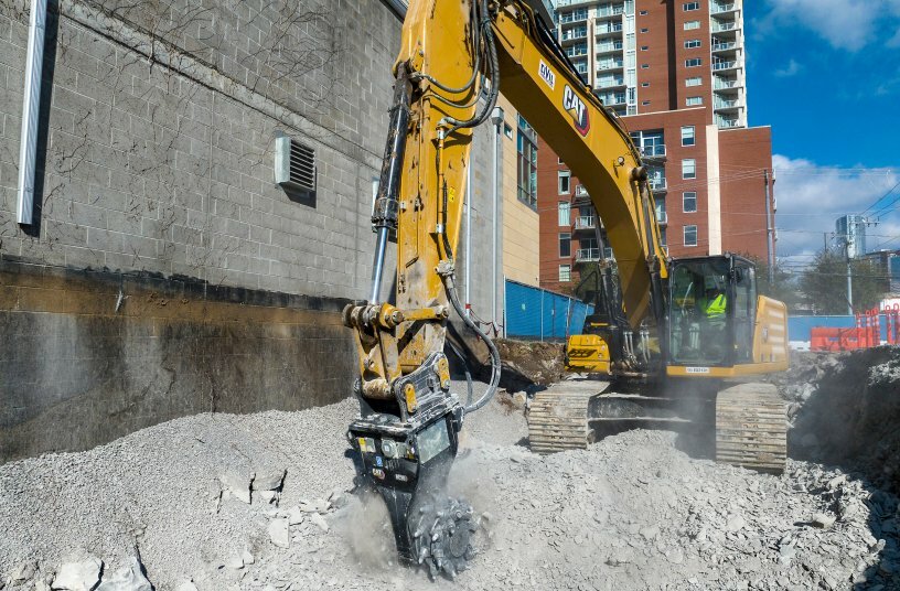 New Cat® Rotary Cutters Offer Precise, Controlled Breaking for Trenching, Tunneling and Demolition Applications<br>IMAGE SOURCE: Caterpillar UK Ltd.