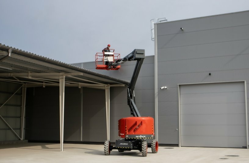 E-Boom<br>IMAGE SOURCE: Skyjack