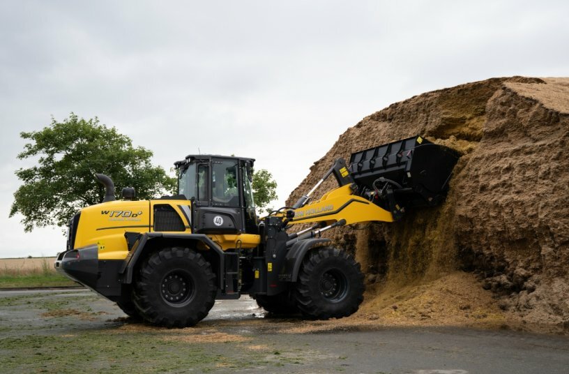 New Holland W170D Forage Power<br>IMAGE SOURCE: New Holland Agriculture