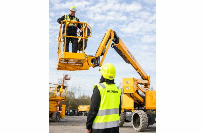 Haulotte work platform<br>IMAGE SOURCE: Haulotte